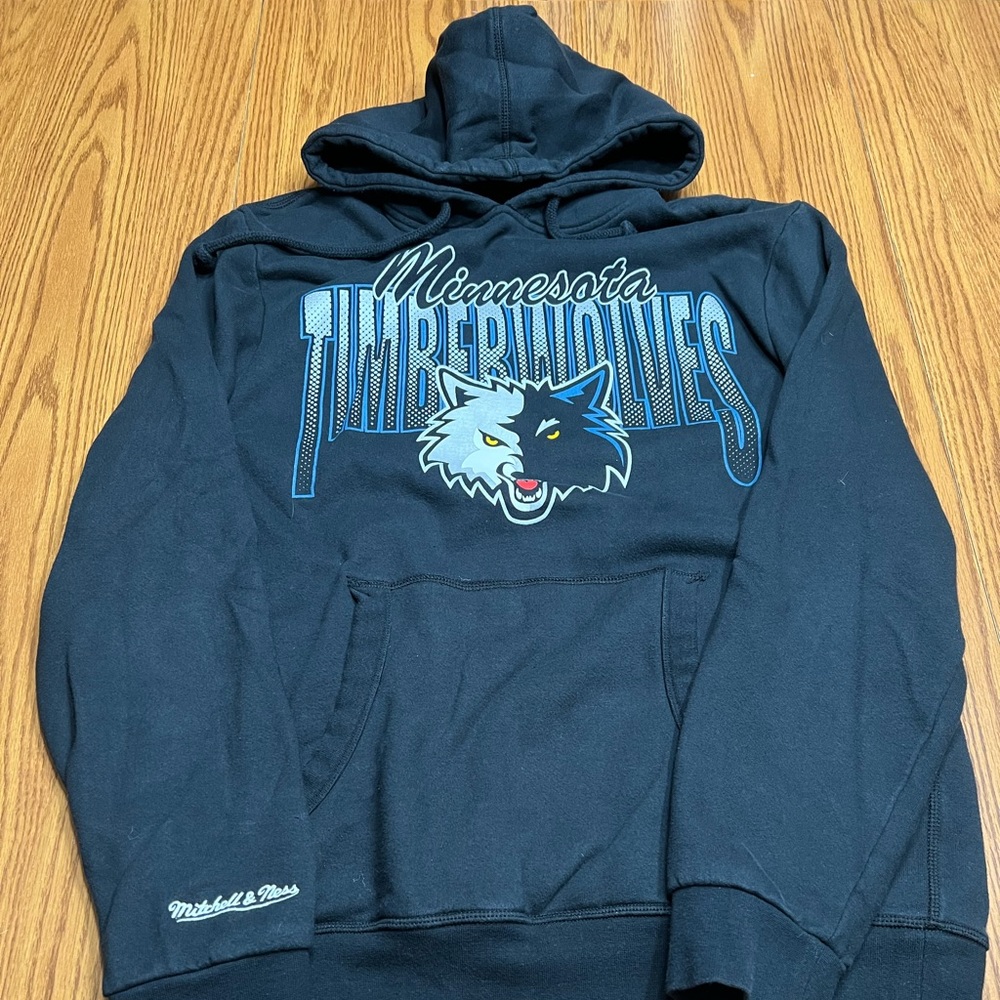 Used Mitchell & Ness Timberwolves Hoodie